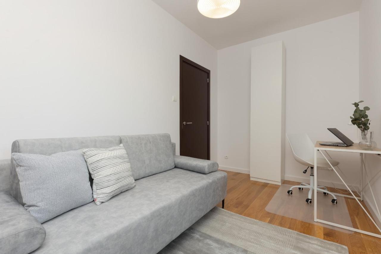 Old Mokotow Spacious Two-Bedroom Apartment By Noclegi Renters Warschau Exterior foto